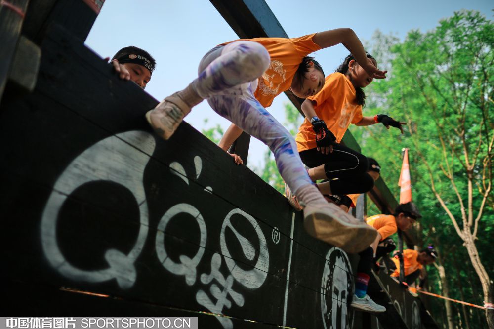 中查询自己 中查询自己